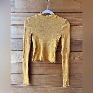 Forever 21 Size M Cropped Mustard Yellow Sweater
